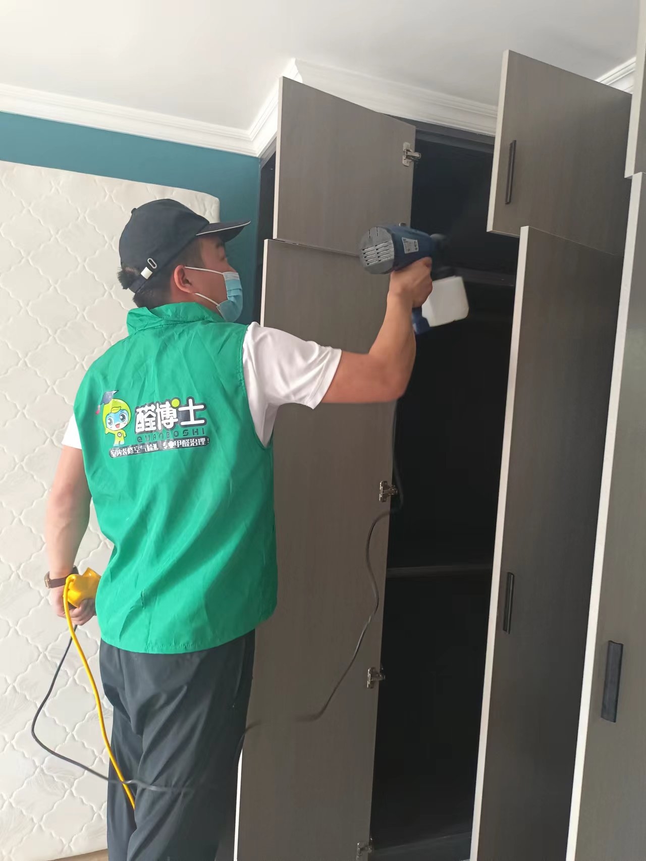 甘泉库尔勒市金鹭水景47号楼除甲醛甲醛治理公司